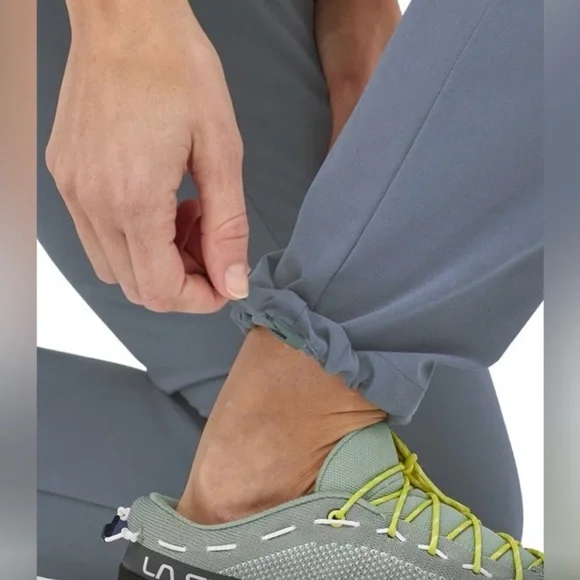 Patagonia Chambeau Rock Climbing Hiking Feather Gray Outdoor Pants 82935 Size 4 - Picture 5 of 8